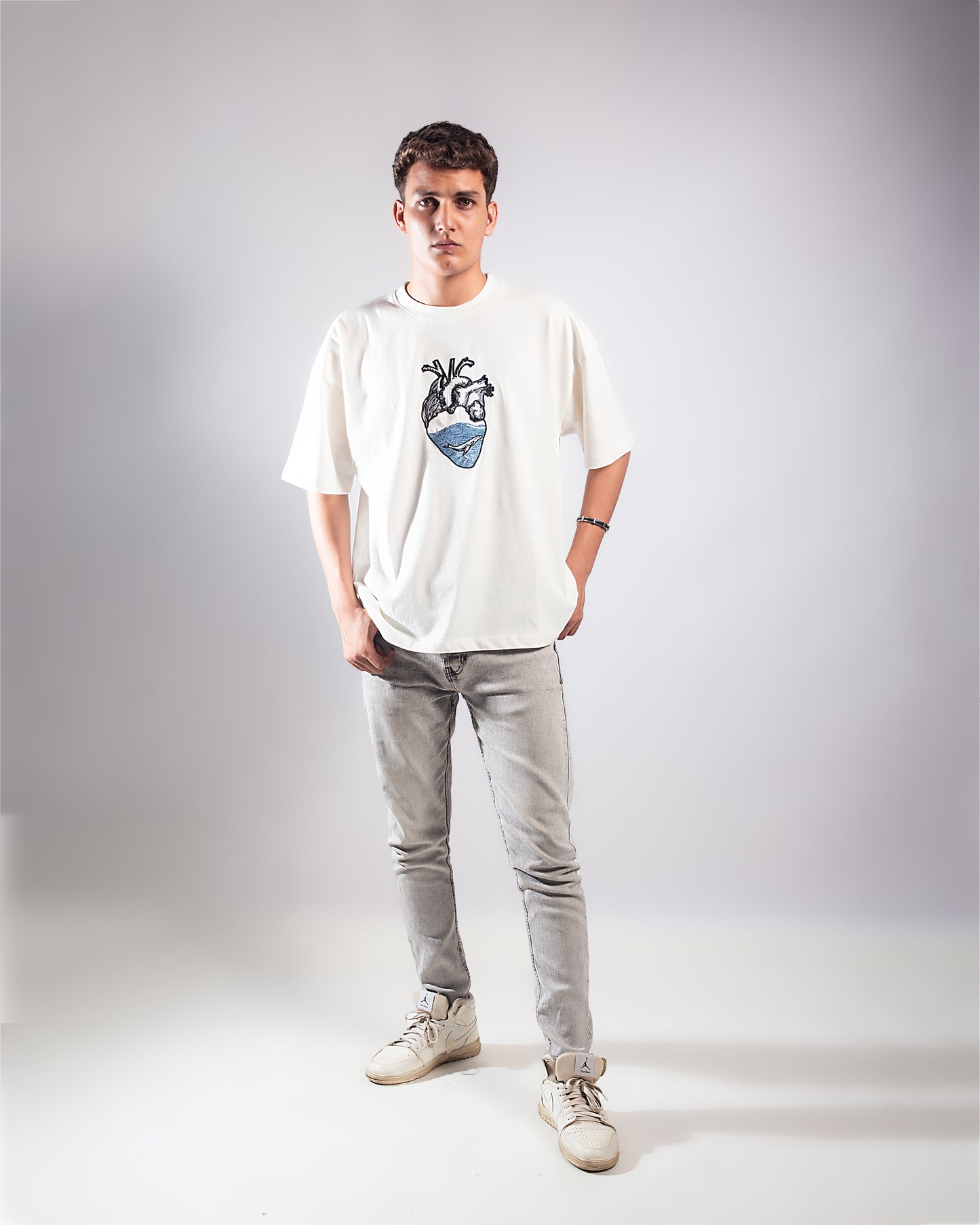 Heart - Oversized T-Shirt